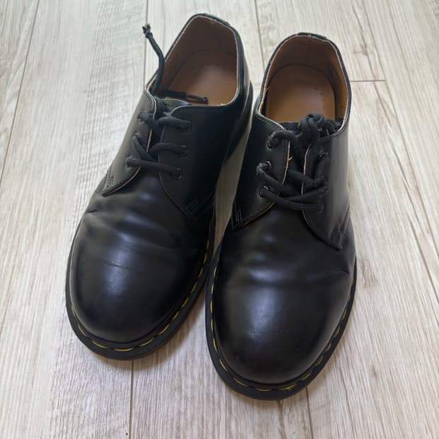 닥터마틴 1461 3홀 스무스 260