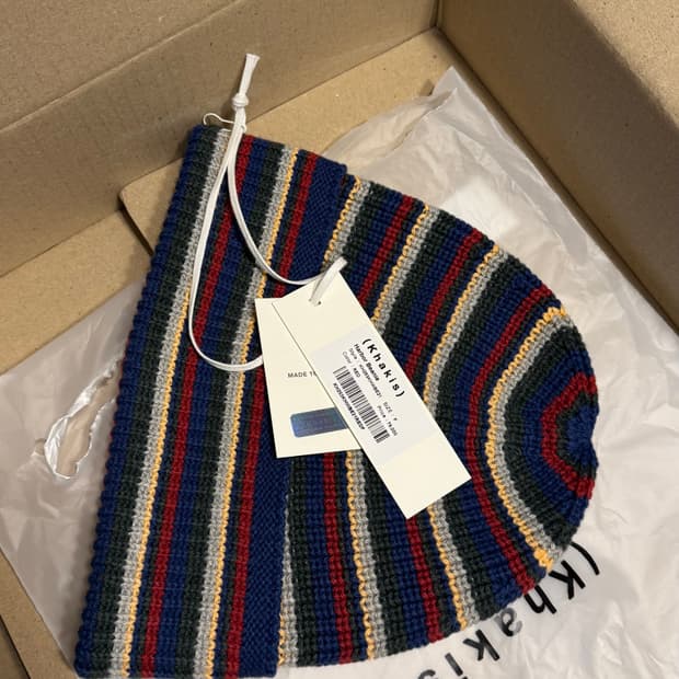 카키스 하버비니 레드