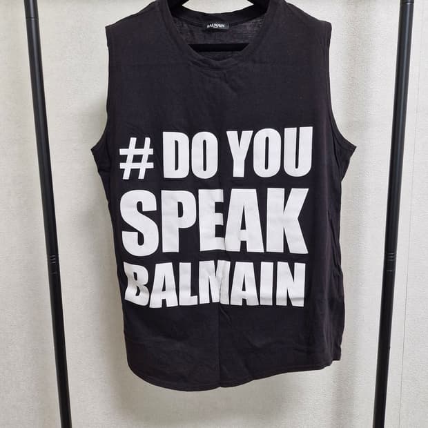 [38] 발망 #DoYouSpeakBalmain 슬리브리스 탱크 탑 티셔