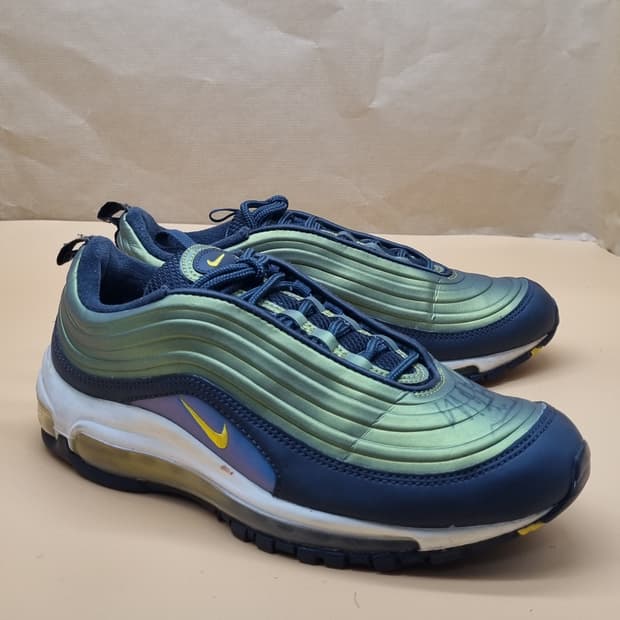 나이키 에어맥스 97 LX 운동화250 