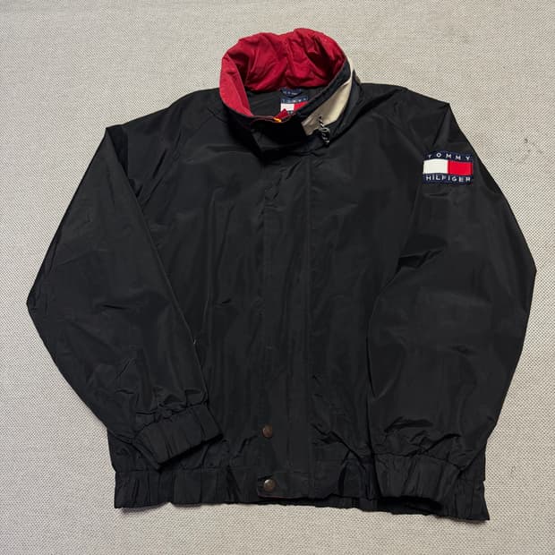 타미힐피거 빈티지 사이드로고 바람막이