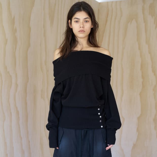 에스이오 오프숄더