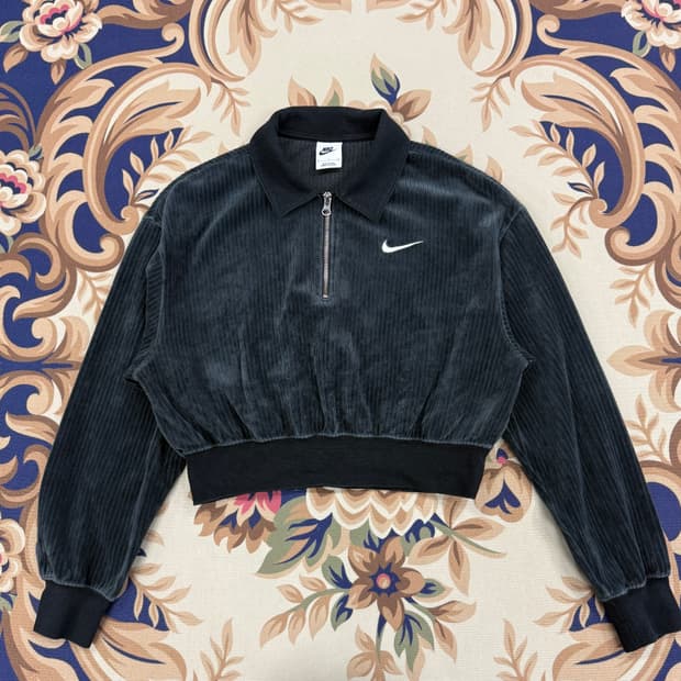 (우먼즈S)나이키  NSW 벨루어 쿼터집업티셔츠(블랙)
