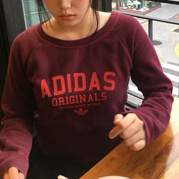 빈티지 아디다스 버건디 맨투맨