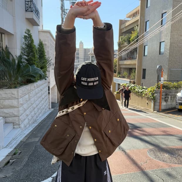 카페마운틴 뮤직 앤 아트 캡 워시드 블랙