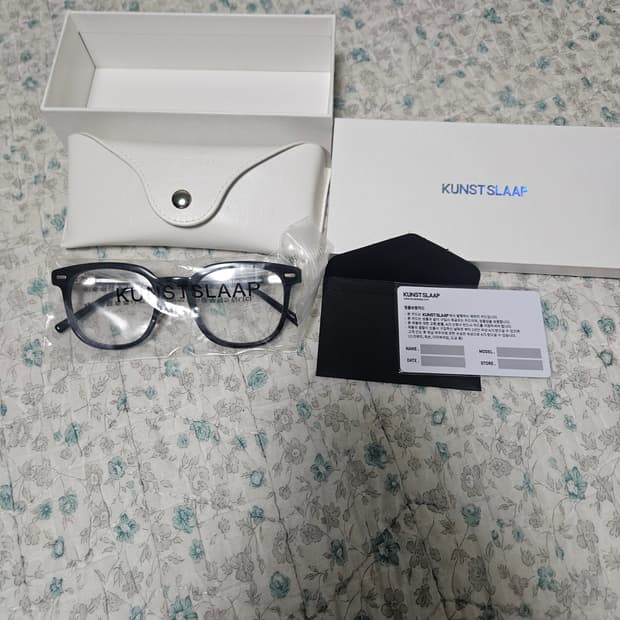 쿤스트슬랩 Lune C.1 안경 새상품