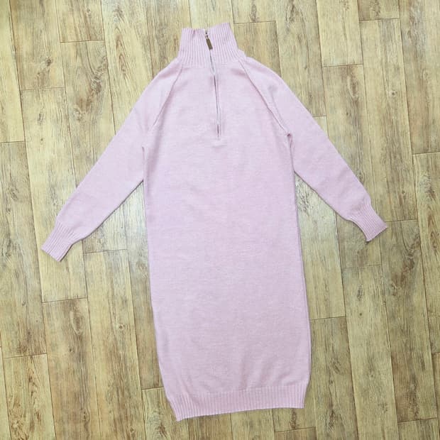 더오픈(THE OPEN) 반집업 니트원피스 55-66 새상품