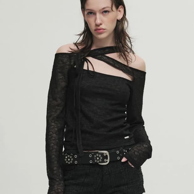 세릭 LACE TANGLE STRAP TOP