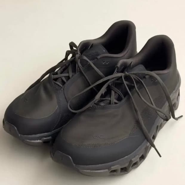 (W) 온 러닝 x 포스트 아카이브 팩션 (파프) 클라우드몬스터 2 쏜