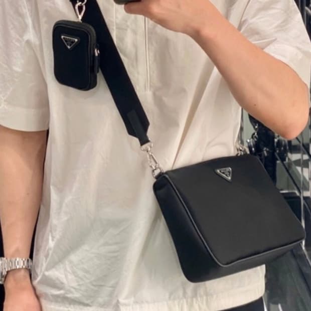 프라다 테수토 크로스백/메신저백 정품S급(감정O)