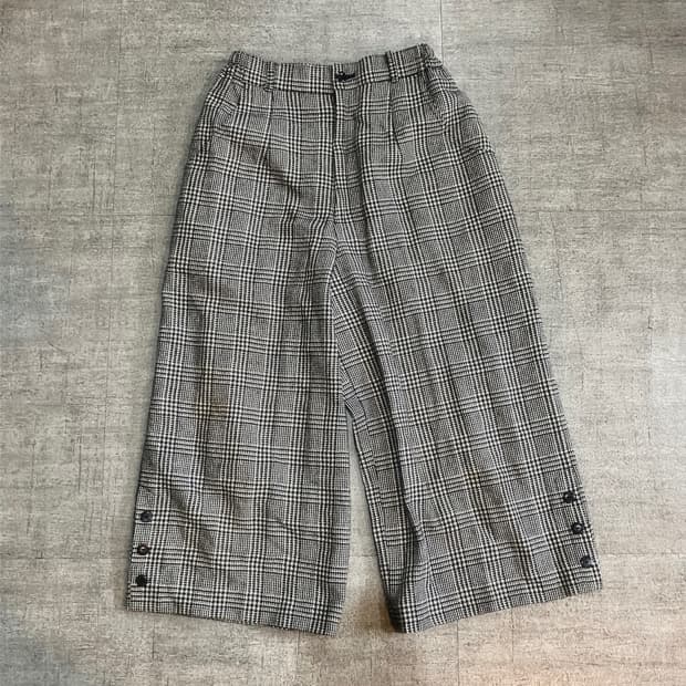일본빈티지 Wool blend mark 하구미모리걸 쓰리버튼 버뮤다팬츠