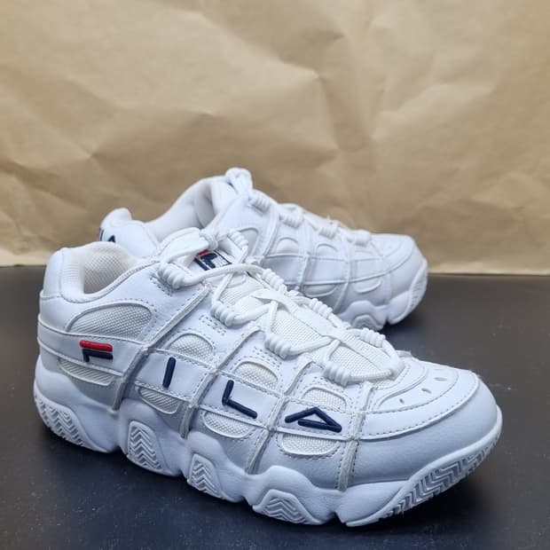 휠라 바리케이드 운동화250 