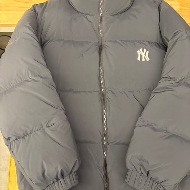 [S]MLB 뉴욕 양키스 패딩 점퍼 블랙