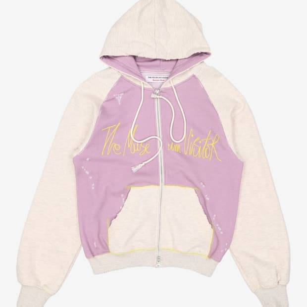 더뮤지엄비지터 후드집업 삽니다