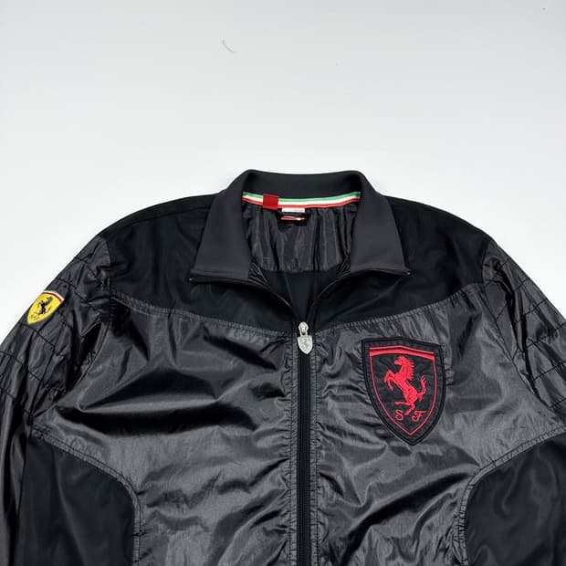 푸마 F1 페라리 블랙 우븐 바람막이 자켓 (L)