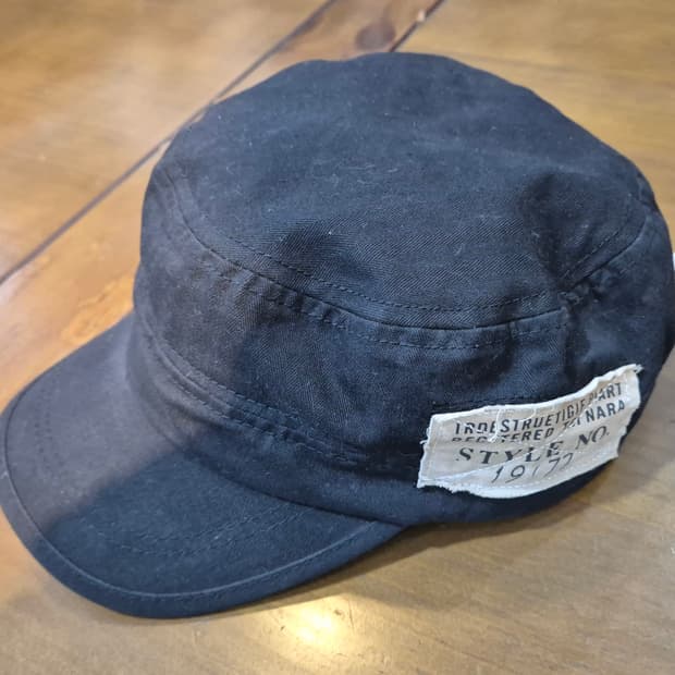 블랙 밀리터리 캡