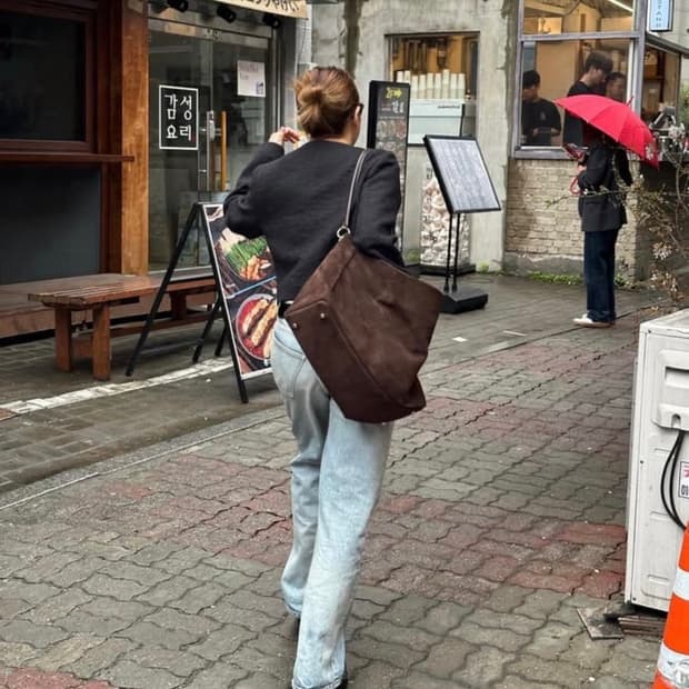 다이닛 스웨이드 빅백 브라운