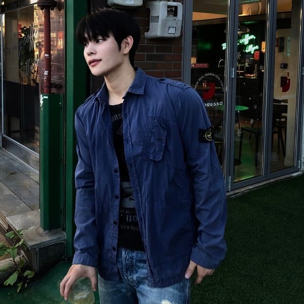 스톤아일랜드 정품 아카이브 포켓 오버셔츠 네이비 레어템