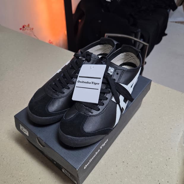 오니츠카 타이거 멕시코66 280MM