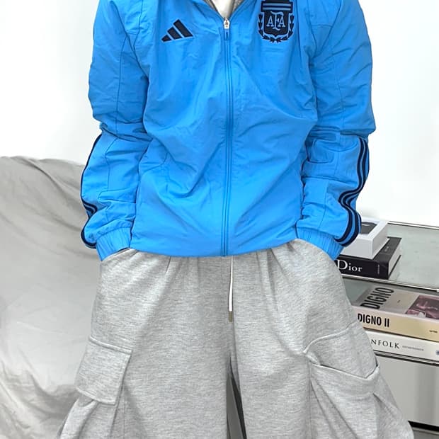 아디다스 21-22 아르헨티나 바람막이 새제품 M