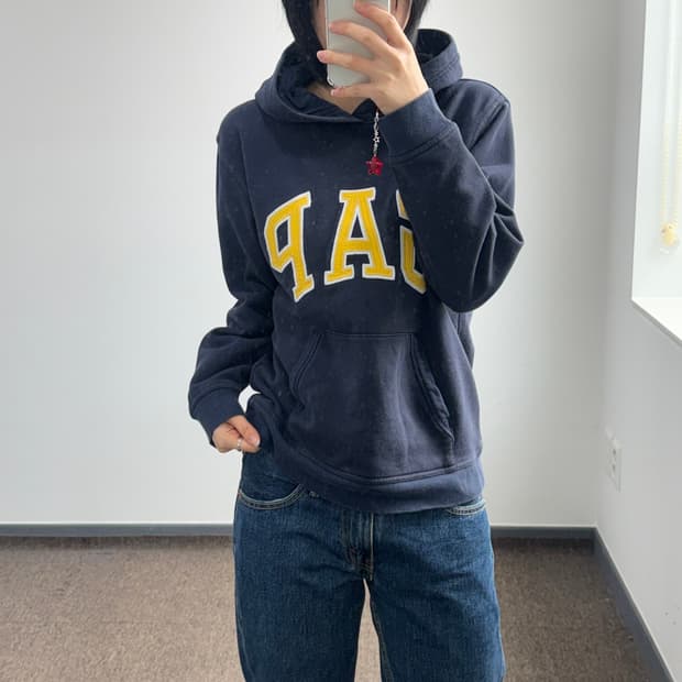 Gap 갭 옐로우 로고 네이비 후드티 