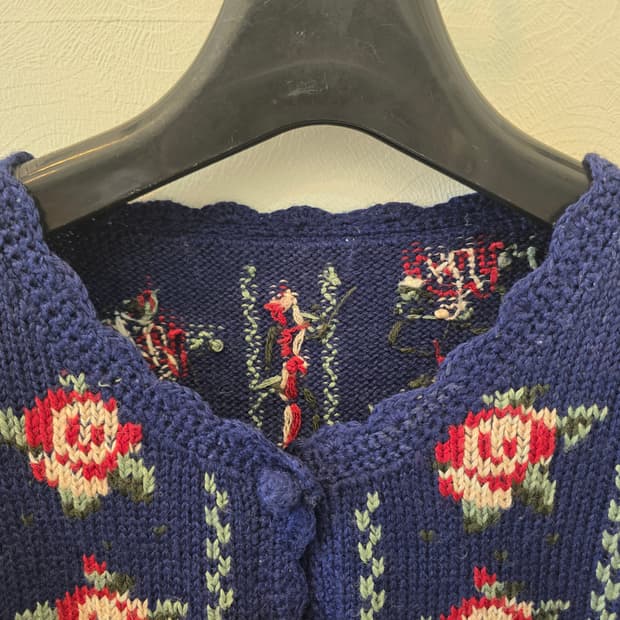 빈티지 로즈 패턴 네이비 니트 가디건  자켓