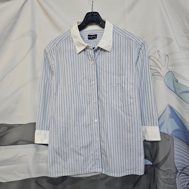 마가렛호웰 스트라이프 셔츠