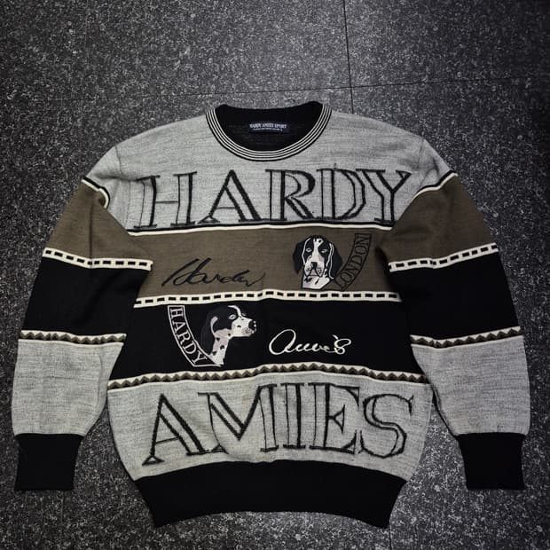 하디 에이미스(Hardy Amies) 런던 빈티지 스웨터 남성 100사이