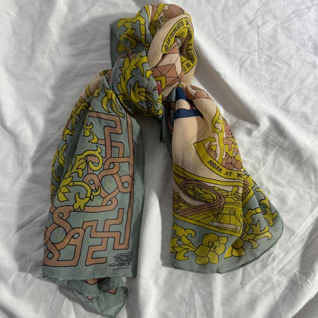 마리떼프랑소와저버 바로크 패턴 실크 스카프