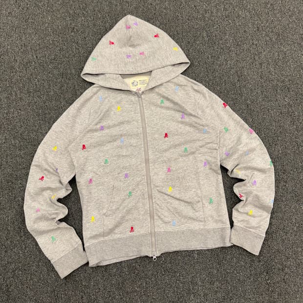 M)M.I.H 빈티지 스컬 자수 포인트 투웨이 그레이 후드집업