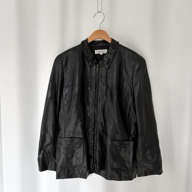 LightPreta fake leather jacket