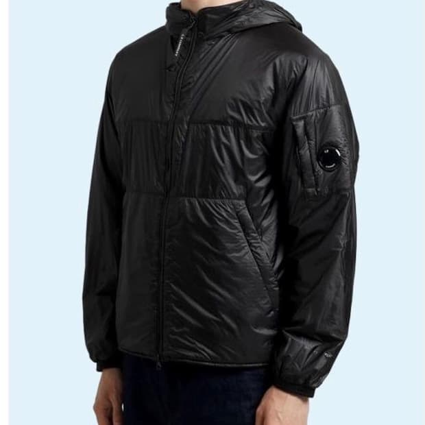 (XL)CP컴퍼니 나다쉘 후디드 자켓 블랙 판매합니다 