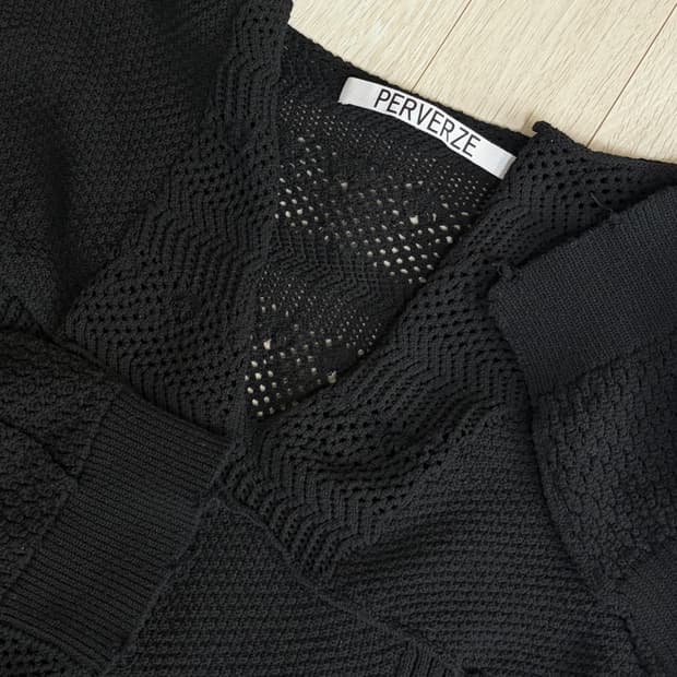 퍼버즈 크로쉐 패치워크 데미지니트