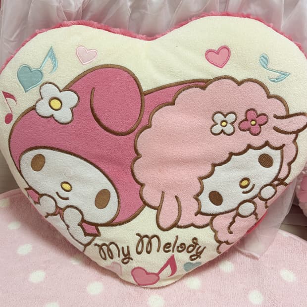 마이멜로디 로즈보아 쿠션 방꾸 리즈리사 히메갸루 라떼갸루 베개