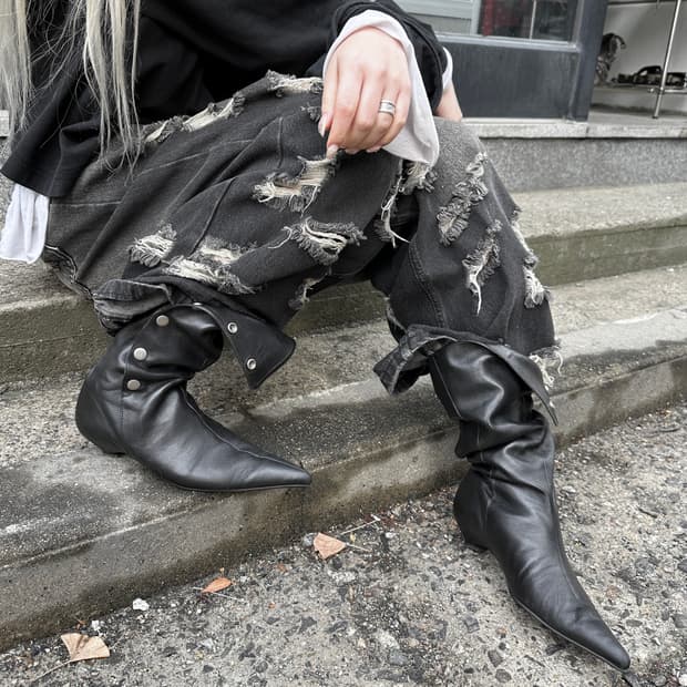 00s 아카이브 램스킨 스냅 버튼 포인트 부츠