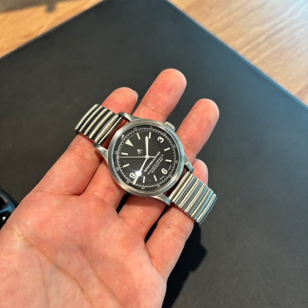 네펜데스 뉴욕 X 나발워치 시계 (메탈밴딩)