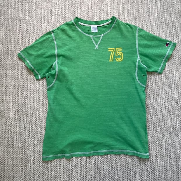 Champion 75 플랫록 슬럽 반팔 티셔츠