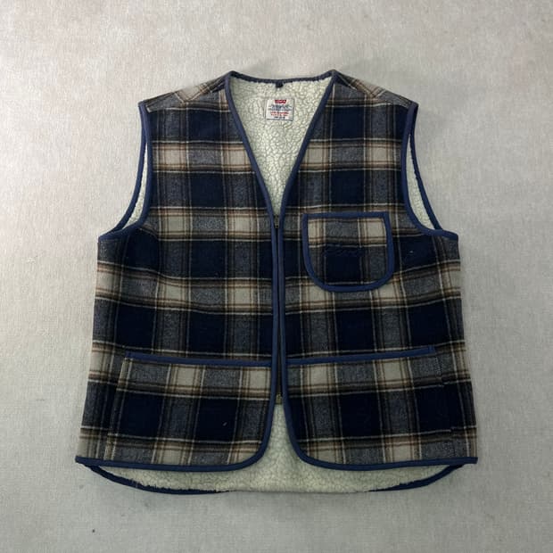 100 리바이스 체크 양털 조끼 베스트