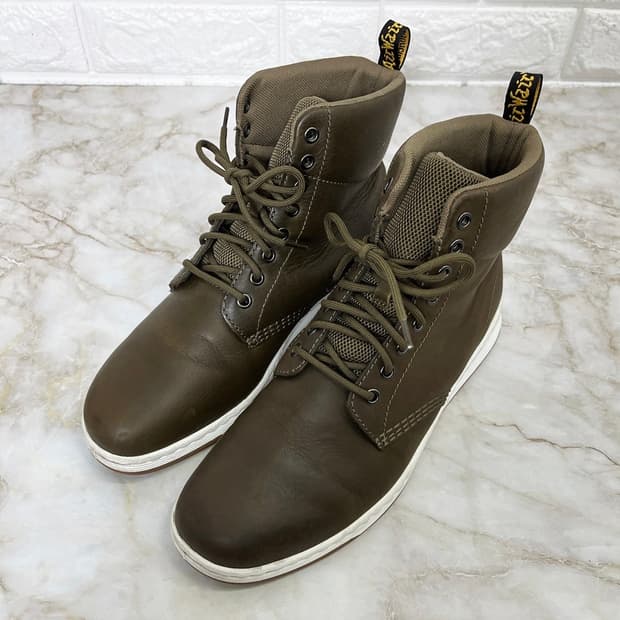 닥터마틴 regal 가죽 카키 부츠 UK9 280