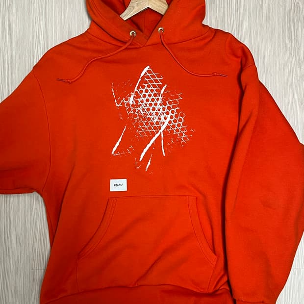 더블탭스 반스 후드