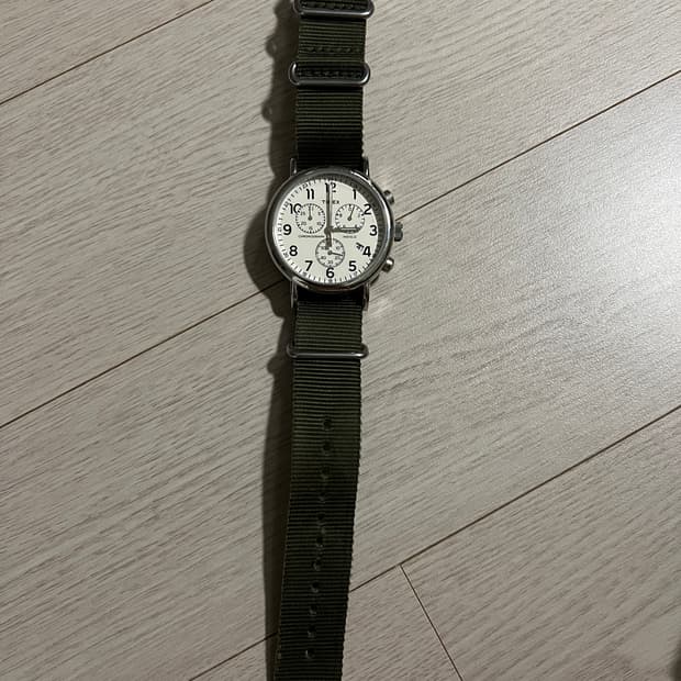 타이맥스 인디글로라이트 크로노그래프 시계