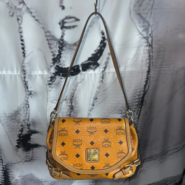 MCM 로고 숄더백