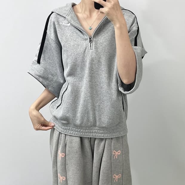 나이키 그레이 반팔 반집업 XL