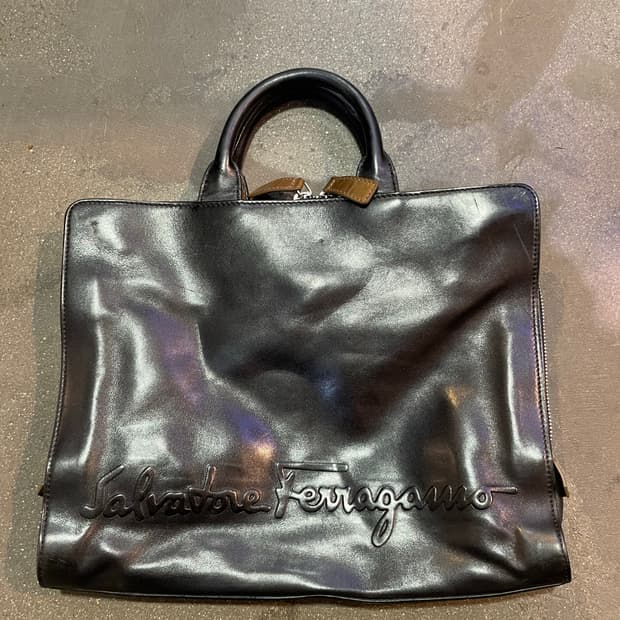 페라가모 블랙 가죽 브리프케이스 서류가방 토트백