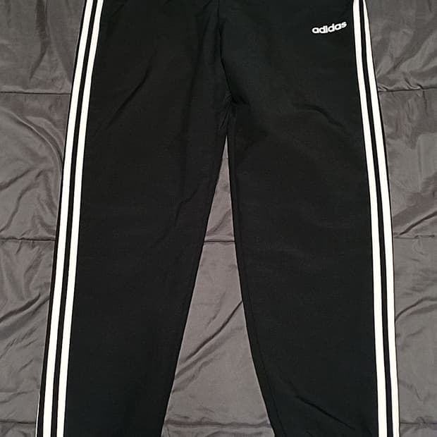 아디다스 얇은바람막이팬츠 37인치 기장103