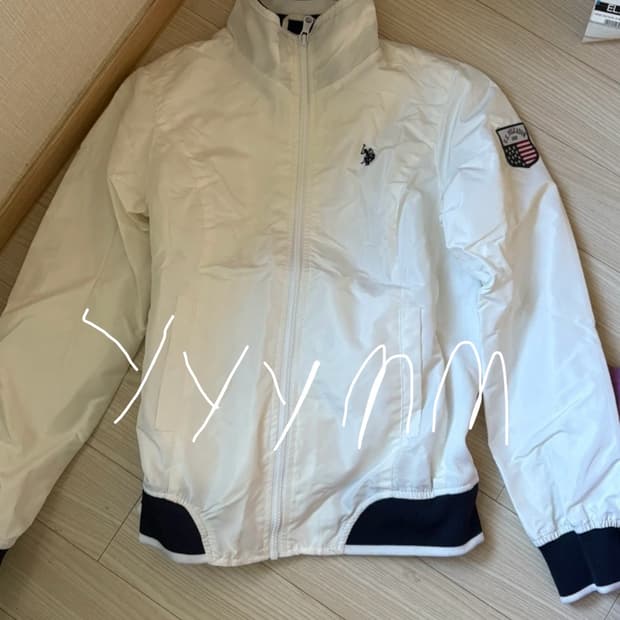 폴로 바람막이
