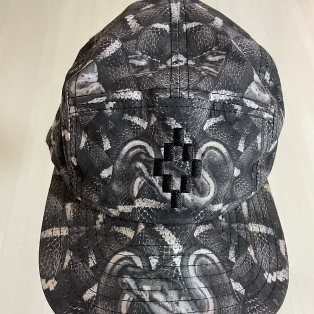 마르셀로불론 뉴에라 모자