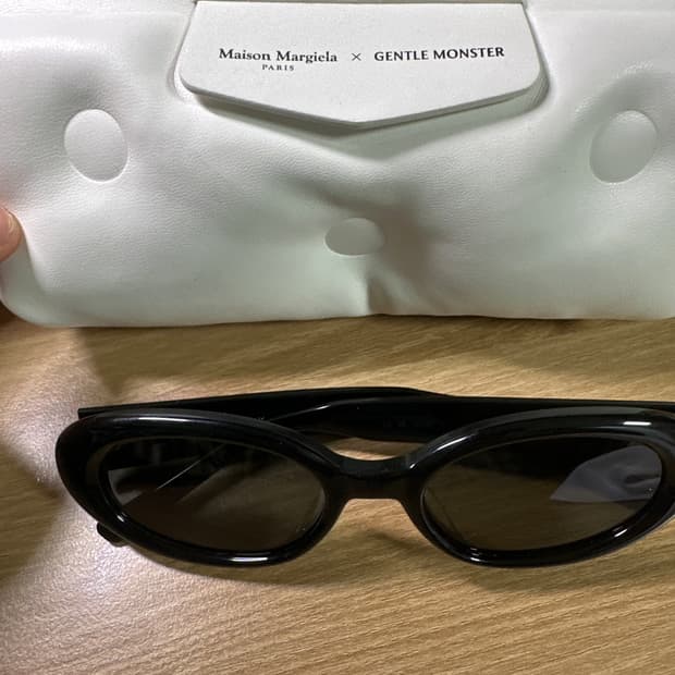 메종마르지엘라 젠틀몬스터 mm107