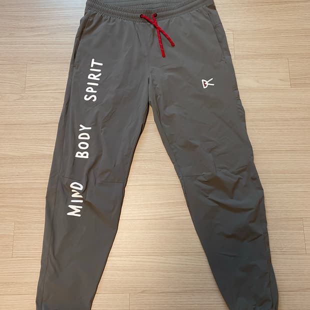 디스트릭트비전 트랙 팬츠 District Vision