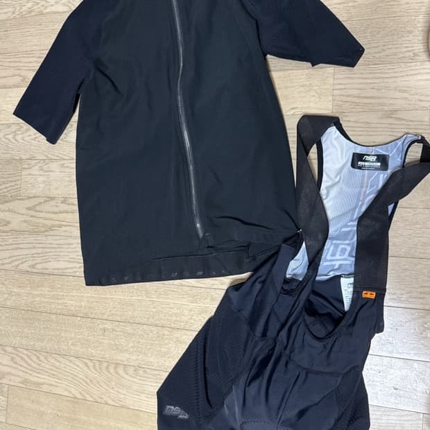nsr  자전거 라이더 옷